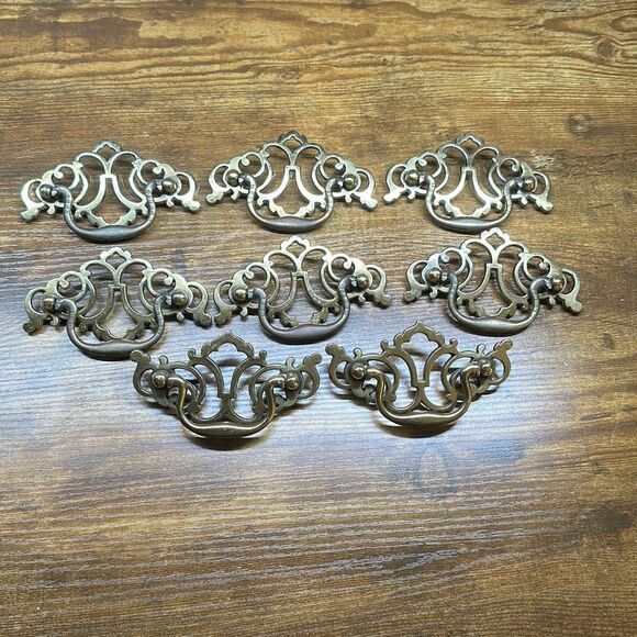 Vintage Brass Metal Drawer Pulls KBC N19354 Set Of 8 Batwing Keeler Brass Co. - Picture 1 of 11